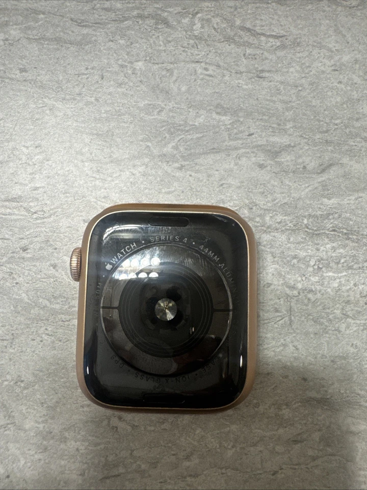 Apple Watch Series 4 44 mm oro rosa aluminio Foto 3 de 4