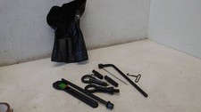 Mercedes-Benz Vito Viano W639 2012 Bordwerkzeug Satz Set A4145810049 TAU5442