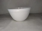 Vtg Pyrex 401 White 1-1/2  Pt Nesting bowl made in USA Preowned