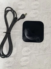 Apple TV A1469 3rd Generation Digital HD Media Steamer Black *No Remote*