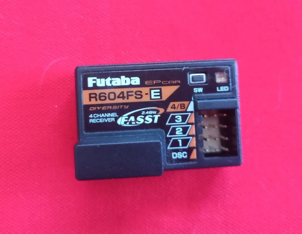 Futaba R604FS-E 4-Kanal 2,4Ghz FASST Telemetrie Empfänger EP 4PK 4PKS 4PX 7PX - Bild 2 von 4