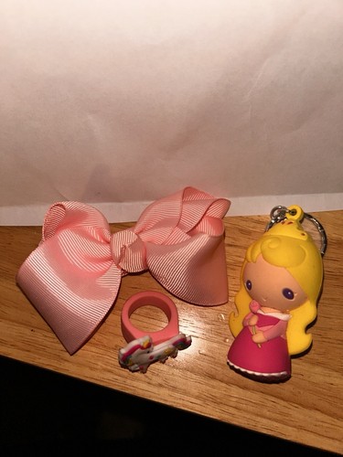 3 Girly Items. Disney Princess Aurora Keychain. Rubber Unicorn Ring. PinkHairBow - Picture 2 of 13
