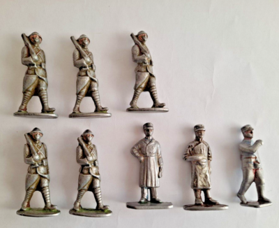 Petits soldats Quiralu en plomb peint