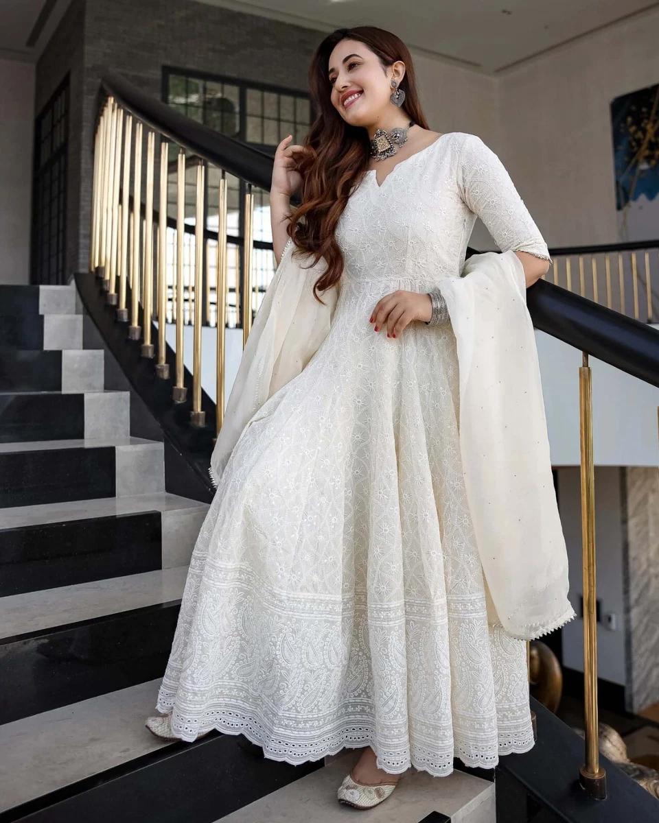 Pakistani Chikankari Suit | Pakistani Chikan Suits and Dresses - Pakistani  Dresses