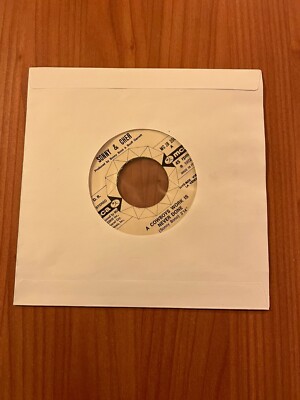 7'' 45 GIRI SONNY & CHER A COWBOY'S WORK IS NEVER DONE MCJB 5904 A VG+ ITALY 1972