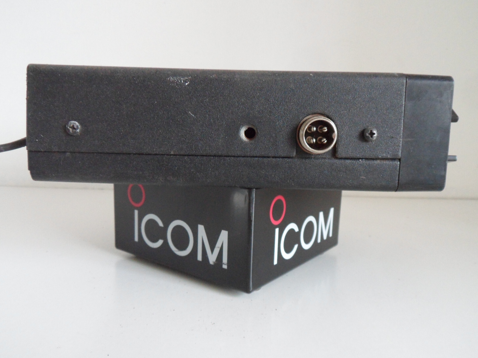 AMSTRAD CB 901 CB RADIO (FOR PARTS OR REPAIR ONLY)..........RADIO