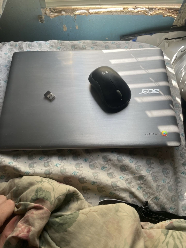 Chromebook Laptop Portable Google-Powered Device - Image 4 of 4