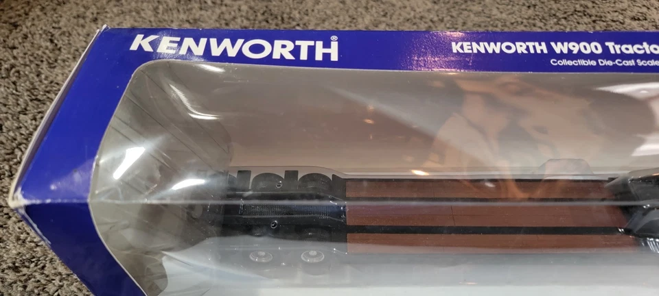 Norscot 62102 Blue Kenworth W900 Tractor and Lowboy Trailer 1:50 Scale - Image 3 of 4