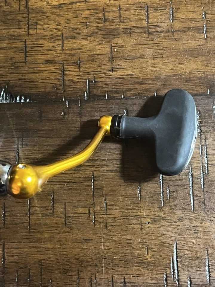 DAIWA REVROS LT3000-C SPINNING FISHING REEL 5.3:1 4BB Type L Long Cast ABS - Image 4 of 4