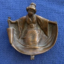 Antique Risqué Woman Bronze Ashtray Mooning Umbrella Flasher Naughty Lady's Butt