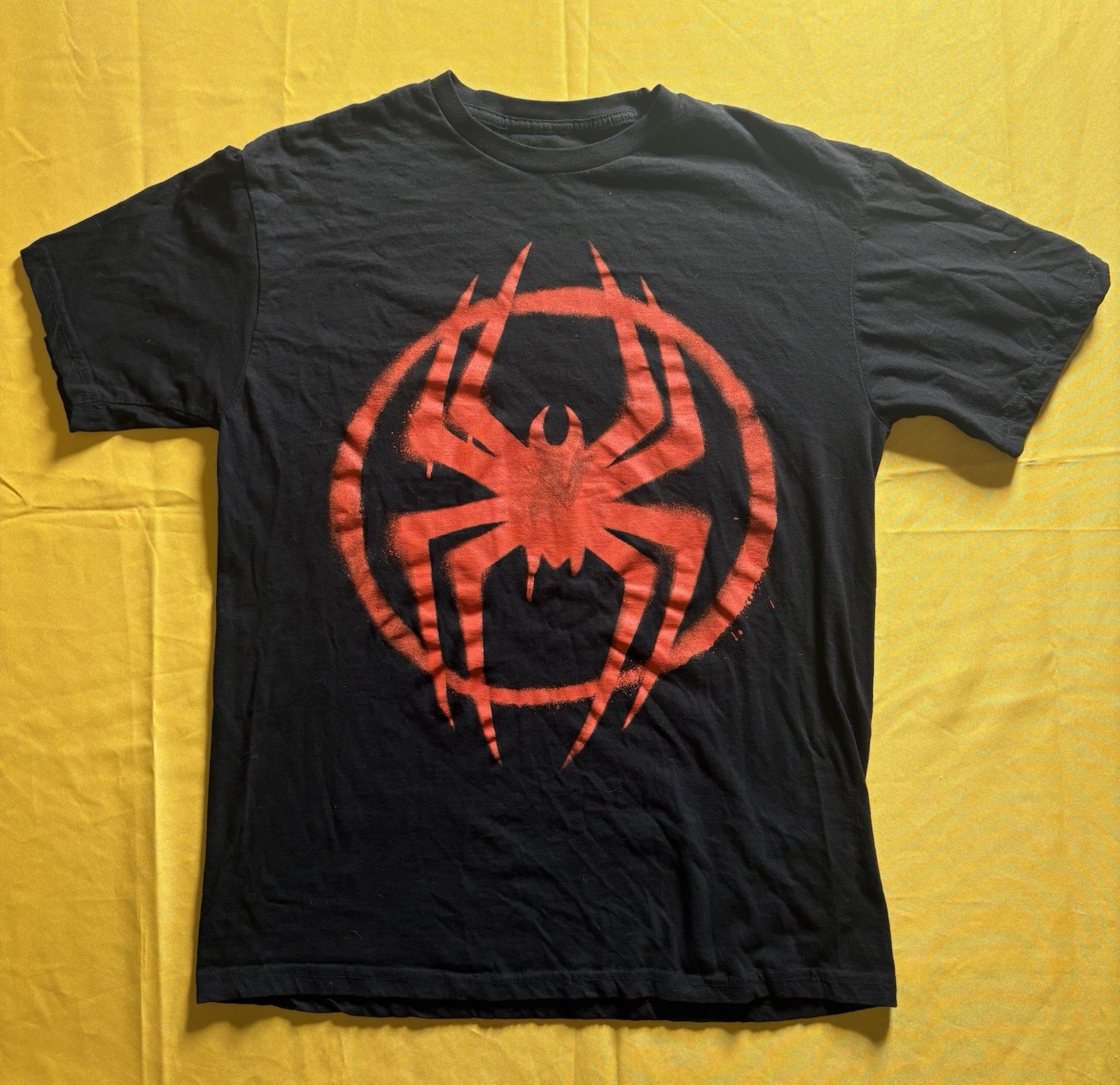 Spider-Man The Spider-Verse Mens Large Splatter Logo Double Sided / SHIPS FREE !