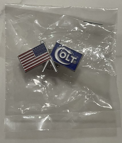 Colt Schusswaffen Pin - Amerikanische Flagge & Colt Flagge Logo - Neu in Verpackung! - Bild 2 von 3