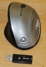 Microsoft Wireless Laser Mouse 6000 V.2.0 Model 1140 with USB Receiver