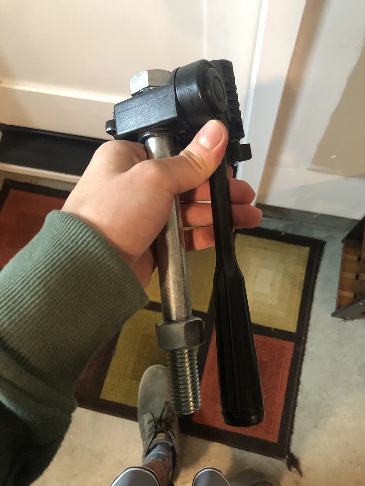 Velbon Sections Aluminium Travel Compact Tripod - Image 2 of 3