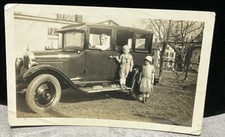 1920s Photo South Meriden Ct Antique Automobile Sedan Children Family Home