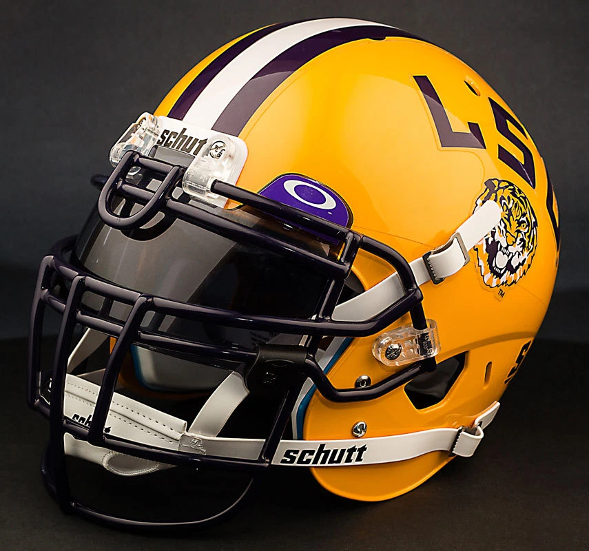 Lsu helmet store snap