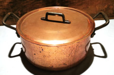 FAITOUT MARMITE EN CUIVRE F BAUMALU ?  RESTAURANT CUISINE