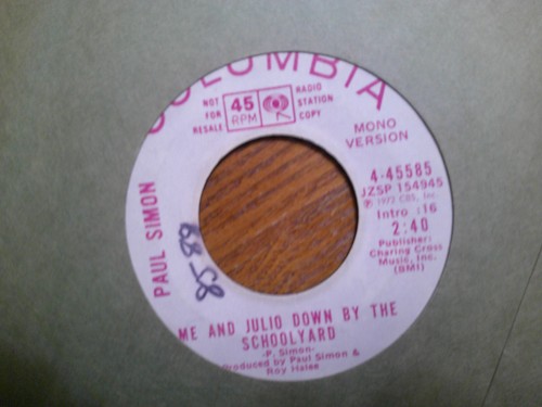 PROMO COLUMBIA 45 RECORD/PAUL SIMON/ME AND JULIO DOWN BY SCHOOL YARD/EX - Picture 2 of 2