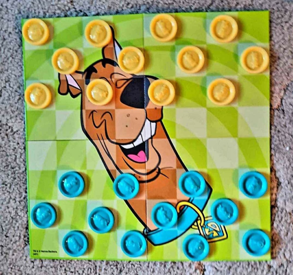 Scooby-Doo Folding Checkerboard Game Set With Pieces  