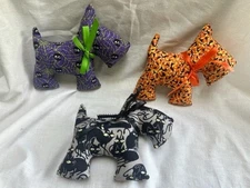SALE    lot of 3 handmade pre-owned Halloween fabric SCOTTIE bowl filler pillows