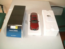 R61015-11 AUTOart Lexus LS500h 1/18