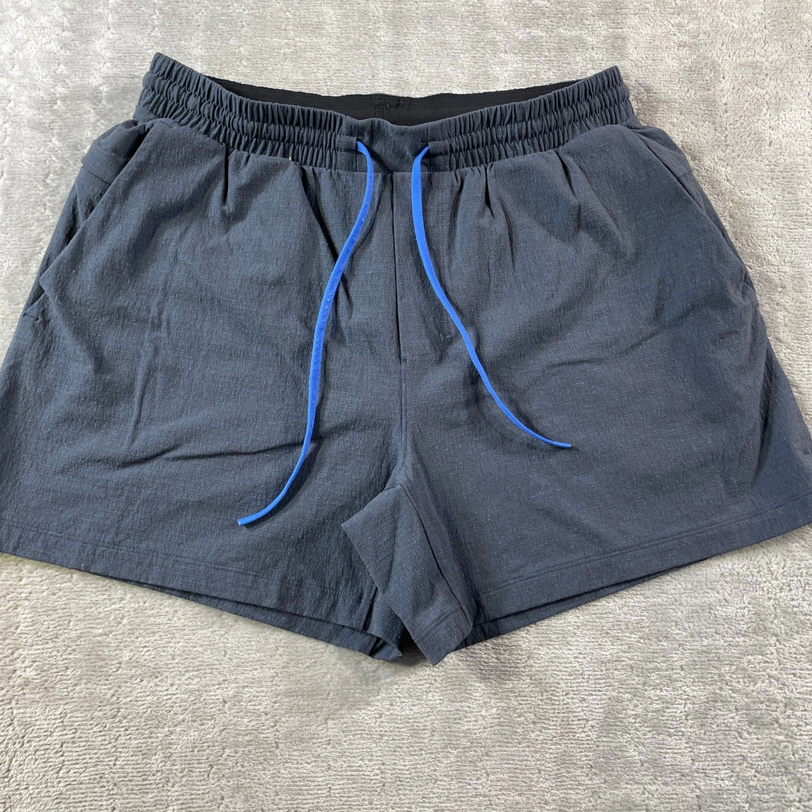 Lululemon Pool Short Men Medium Blue Heather 5" Mesh Liner Summer Beach Vacation