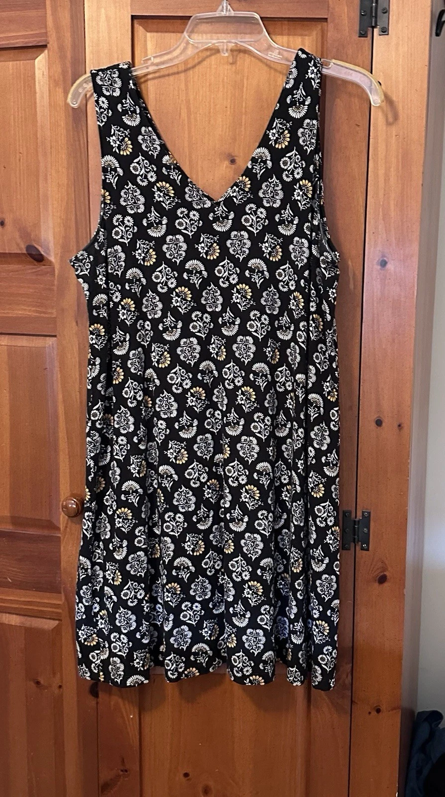 Loft outlet Summer A Line Dress Sz L
Opens in a new window or tab