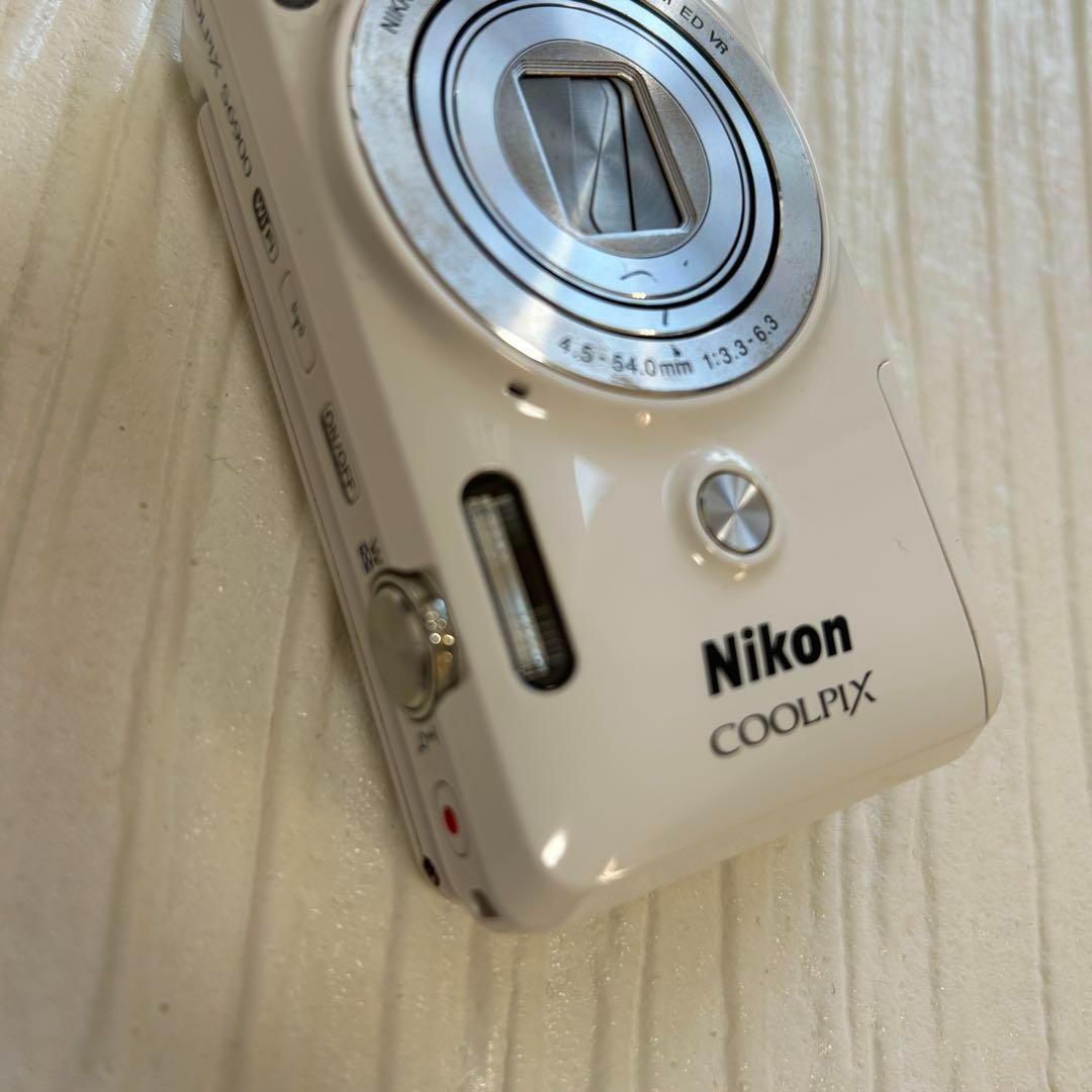 Nikon COOLPIX S6900 ホワイト 71WvhhFBEJL._UF894,1000_QL80_.jpg