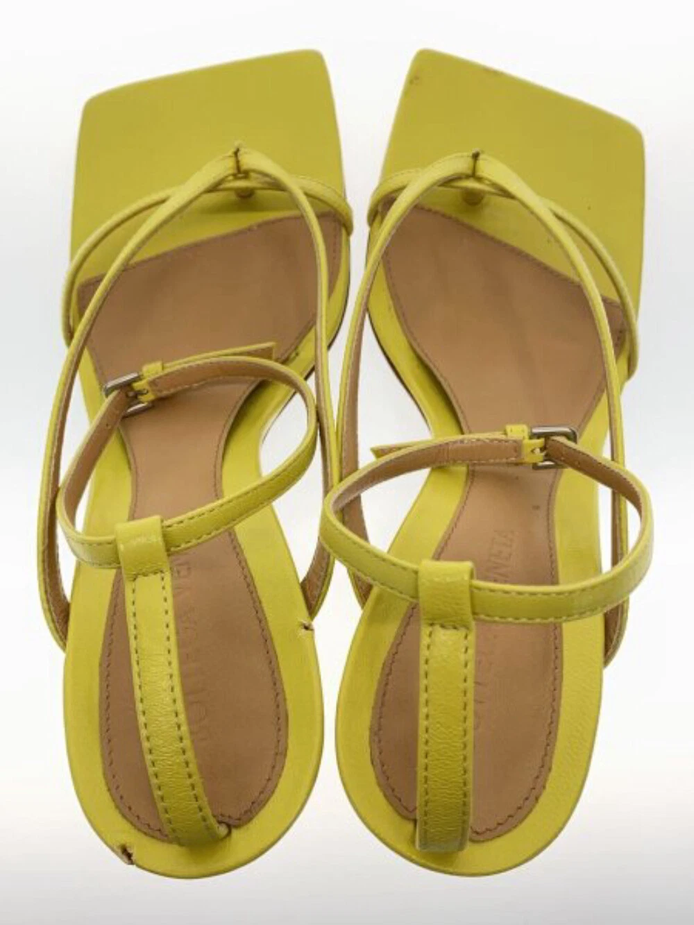 Sandali donna Bottega Veneta taglia 38 punta quadrata tanga pelle colore giallo