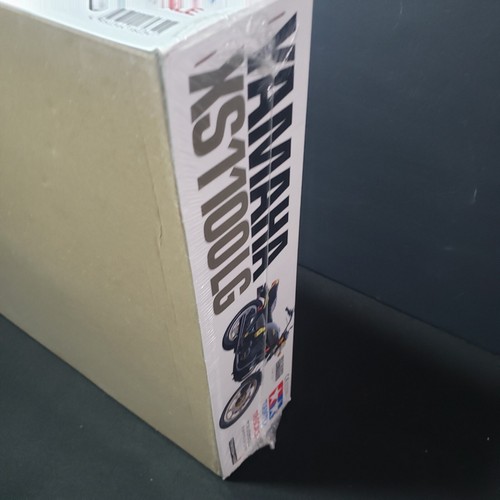 SEALED NEW TAMIYA #16034-11000 1/6 YAMAHA XS100LG MIDNIGHT SPECIAL T27 - Picture 6 of 10
