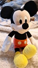Disney Junior Mickey Mouse 9" Plush 2447AO01 Pristine