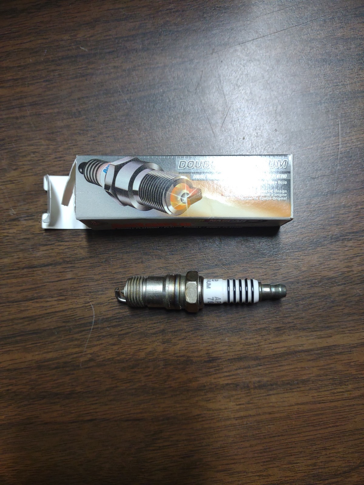 Autolite 764 Spark Plug Auto Truck Car Ignition New Free Shipping