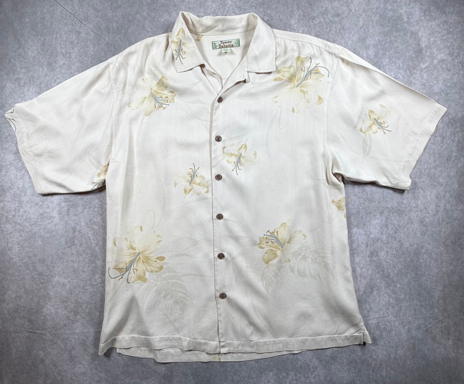 Tommy Bahama Mens Silk Floral Camp Shirt Cream Short Sleeve Size L