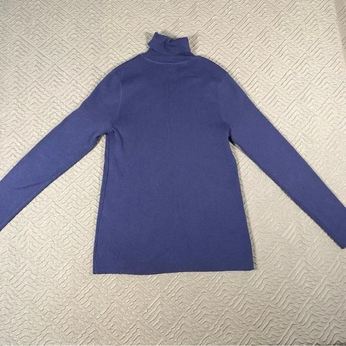 Chico’s Classic Turtleneck Navy Blue Size Medium - Picture 7 of 7