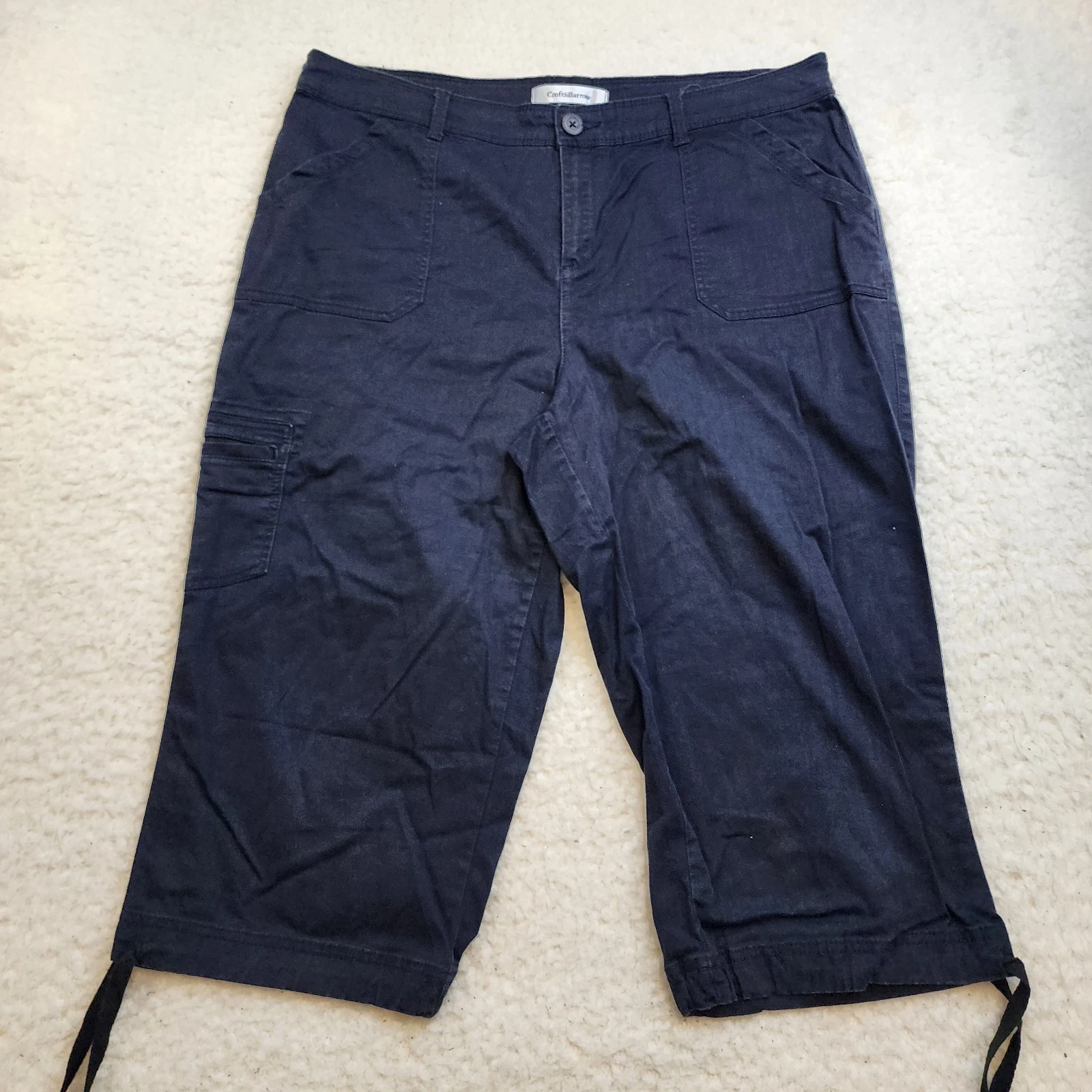 Croft & Barrow Cropped Capri Cargo Pants Sz 16 Black Cotton Stretch Casual
Opens in a new window or 