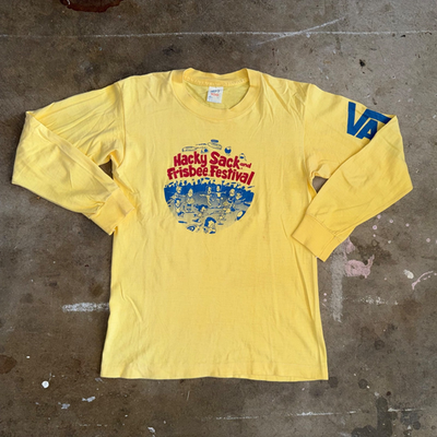 70s - 80s VINTAGE WHAM-0 HACKY SACK AND FRISBEE FESTIVAL T-SHIRT