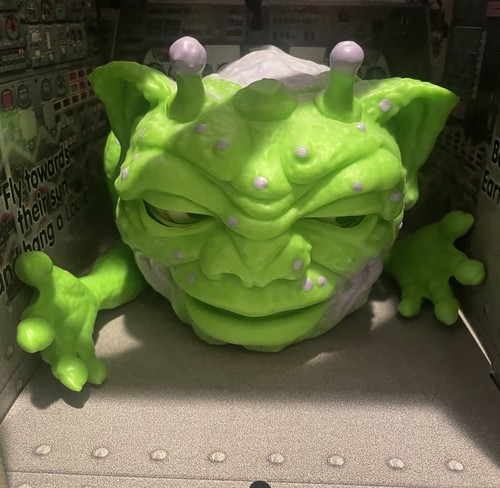 "Figura coleccionable BOGLINS Alien Dwizork 8"" con piel elástica y móvil 2021" - Imagen 2 de 6