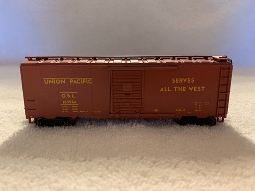 Athearn #102 HO Scale Union Pacific 40' Boxcar #189564 KDs, Steel Wheels - Picture 3 of 8
