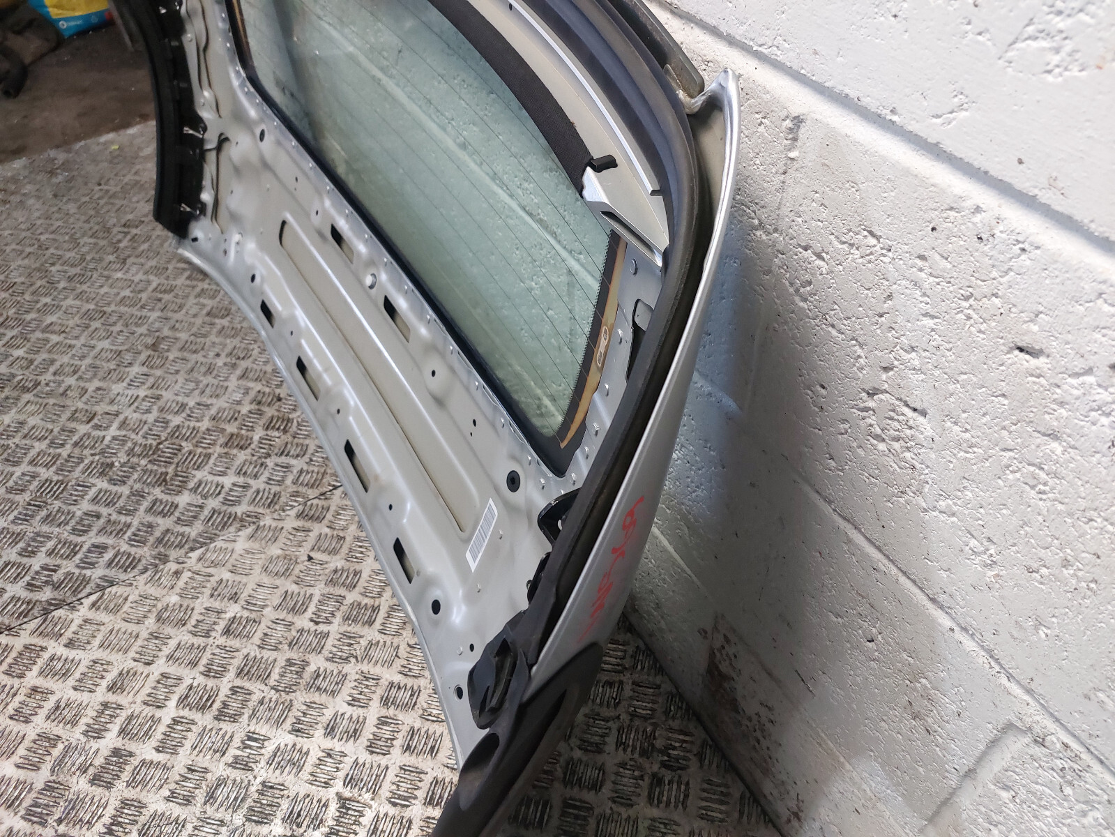 BMW Z4 CONVERTIBLE ROOF HARD ROOF TOP WINDOW IN SILVER 354 E89 eBay