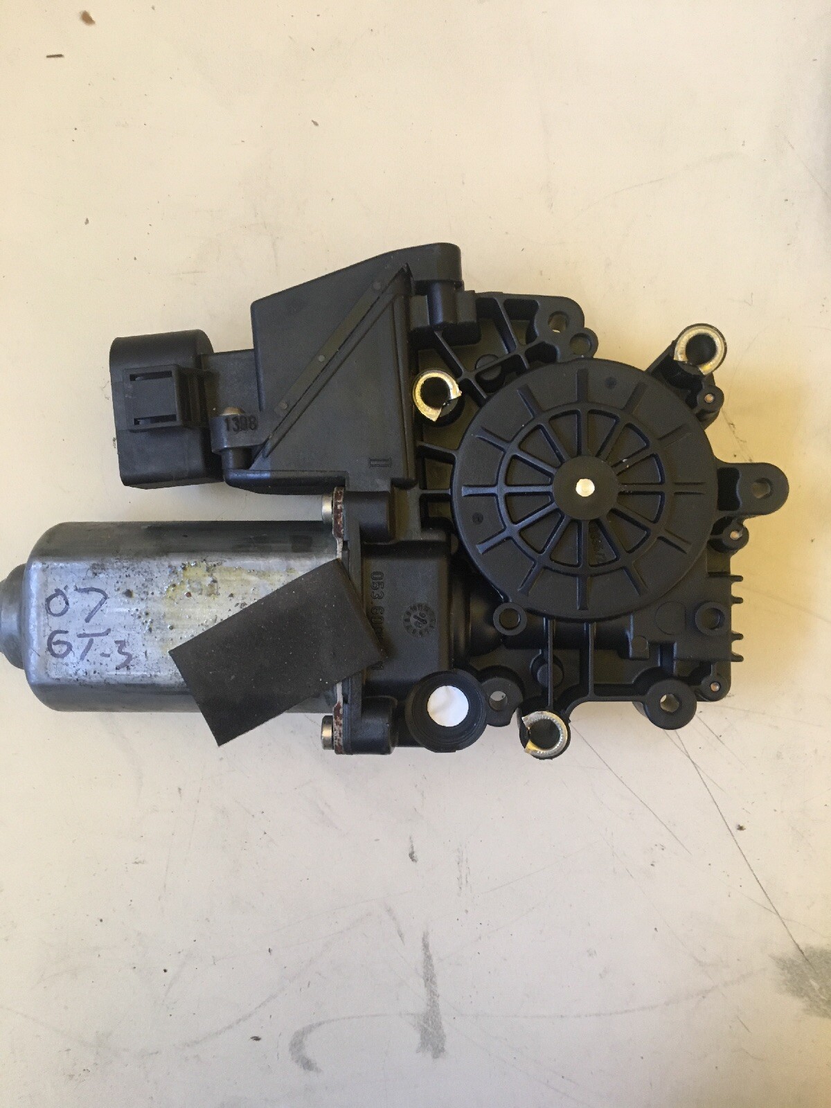 Porsche 911 GT3 Front Left Power window motor