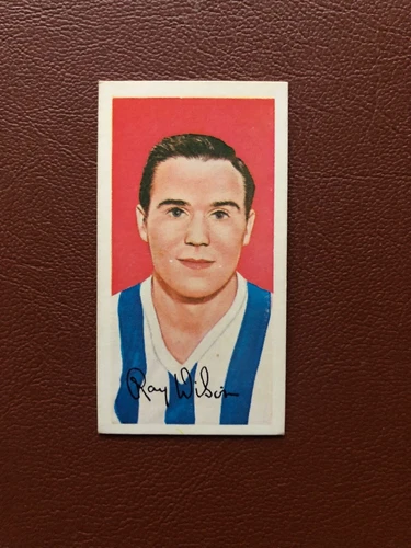 1964 Barratt A12 Famous Footballers - Ray Wilson #20
