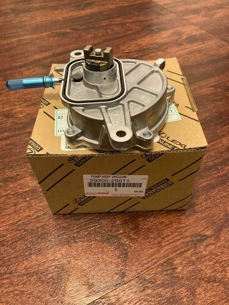 Toyota Lexus RAV4 CAMRY Genuine Power Brake Booster Vacuum Pump
