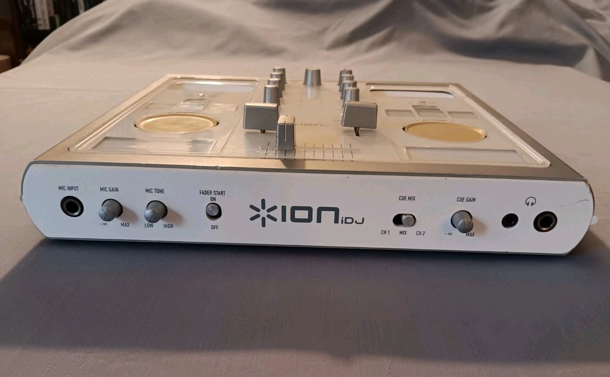 Numark IDJ Dual iPod Turntable Mixing Console | eBay