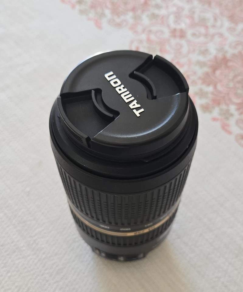 Obiettivo Tamron SP 70-300mm f 4-5.6 VC USD per Canon EF - Immagine 3 di 4