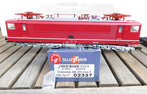 Tillig 02337 TT Elektrolok BR 250 044-5 Stromcontainer DR Epoche 4 mit DSS+ LED | Condition: Gebraucht