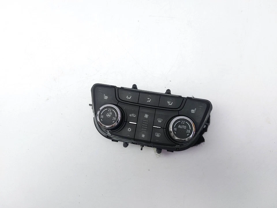 VAUXHALL MOKKA X 2018 HEATED SEAT CLIMATE HEATER CONTROL SWITCH PANEL 39081560 - Image 2 of 4