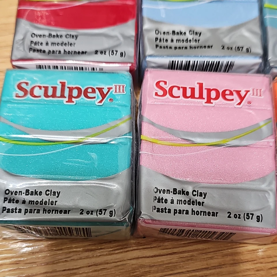 Lot of Sculpey Polymer clay 2 Oz blocks Lot of 7 colors. - Image 3 of 4