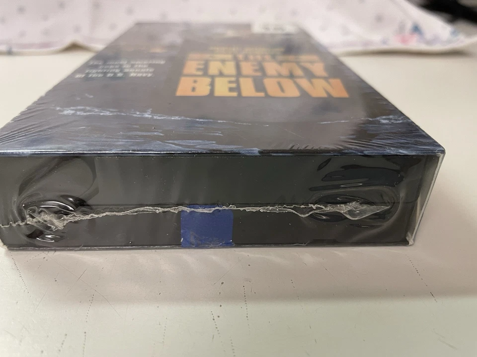 The Enemy Below VHS Movie Robert Mitchum - Image 3 of 3