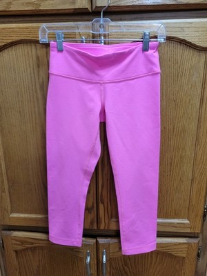 NWOT Bright Pink LuLuLemon ''Align'' Crop Leggings sz 4