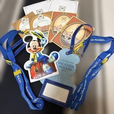 Mickey Mouse Vacation Package Set